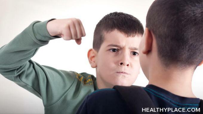 O abuso de irmãos pode resultar se um deles tem uma doença mental como DMDD. O abuso de irmãos é muitas vezes confuso para os pais: quando a rivalidade se torna abuso de irmãos?