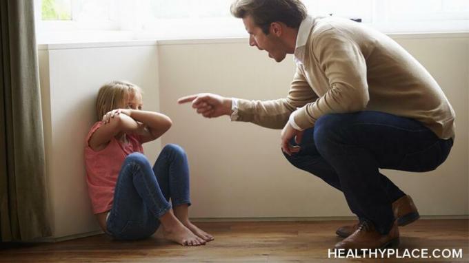 Parentalidade bem-sucedida ao viver com PTSD complexo pode ser um desafio, mas não impossível. Aprenda como ser o melhor pai que você pode ser no HealthyPlace.