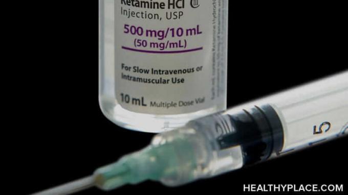 A cetamina é tanto um tratamento médico legítimo quanto um medicamento de rua. Mas você pode se viciar em cetamina? Descubra no HealthyPlace.