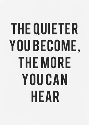 Para reduzir a ansiedade, é importante calar a boca e ouvir com uma mente quieta. Quando a ansiedade é tão alta e mesquinha, como podemos calar a boca e ouvir com uma mente quieta? 