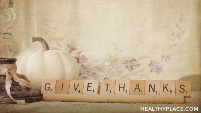 A gratidão na recuperação do transtorno alimentar nos encoraja a continuar lutando pela recuperação. O que agradecemos tanto nos recompensa quanto motiva nossas recuperações.