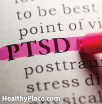 O transtorno de estresse pós-traumático complexo (TEPT) pode estar relacionado ao combate, mas é, mais tipicamente, relacionado a causas civis. Aprenda sobre os sintomas do TEPT complexo.