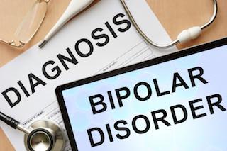 Ser diagnosticado com transtorno bipolar quando adolescente ou adulto jovem é difícil. Aqui estão algumas dicas sobre como lidar com sentimentos que podem surgir após o diagnóstico. 
