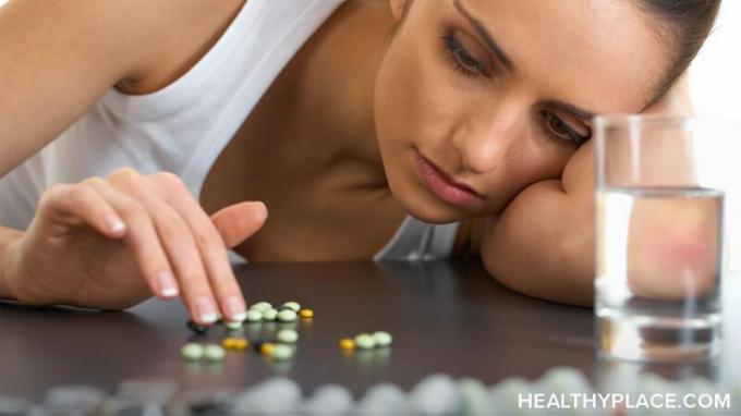 Quanto tempo você tem que permanecer com medicamentos antidepressivos e se seu antidepressivo não funcionar mais?